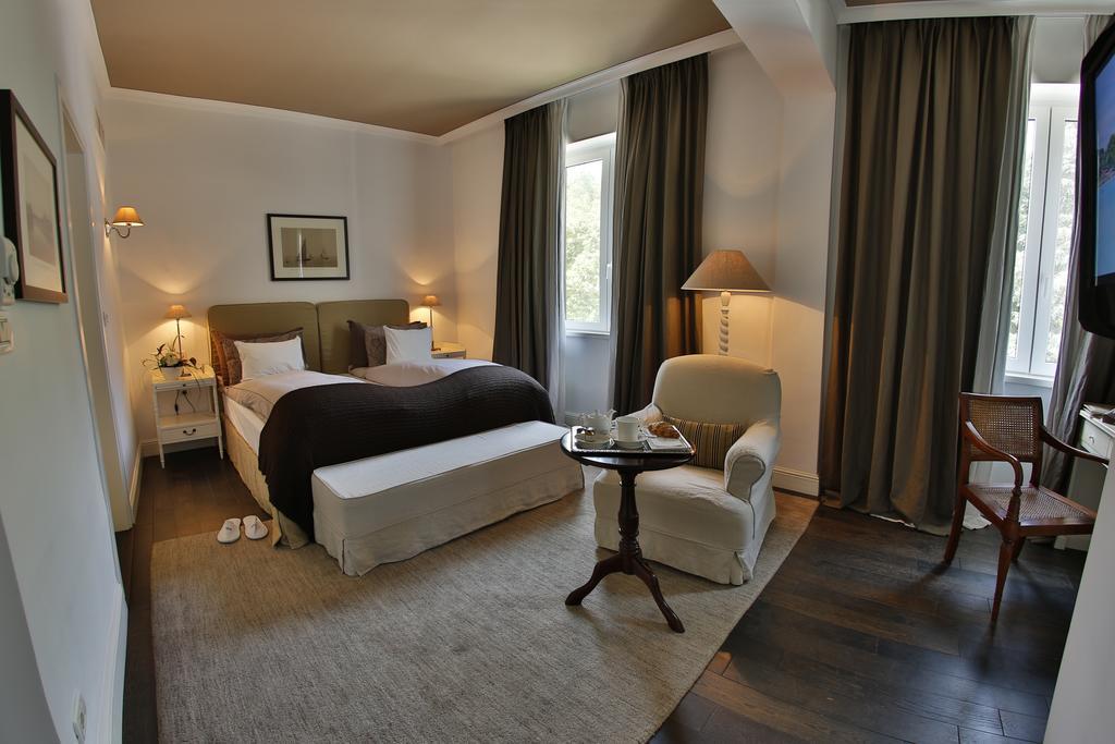 Hvd Boutique Hotel Oasis - Private Beach & Free Parking Goldstrand Exterior foto