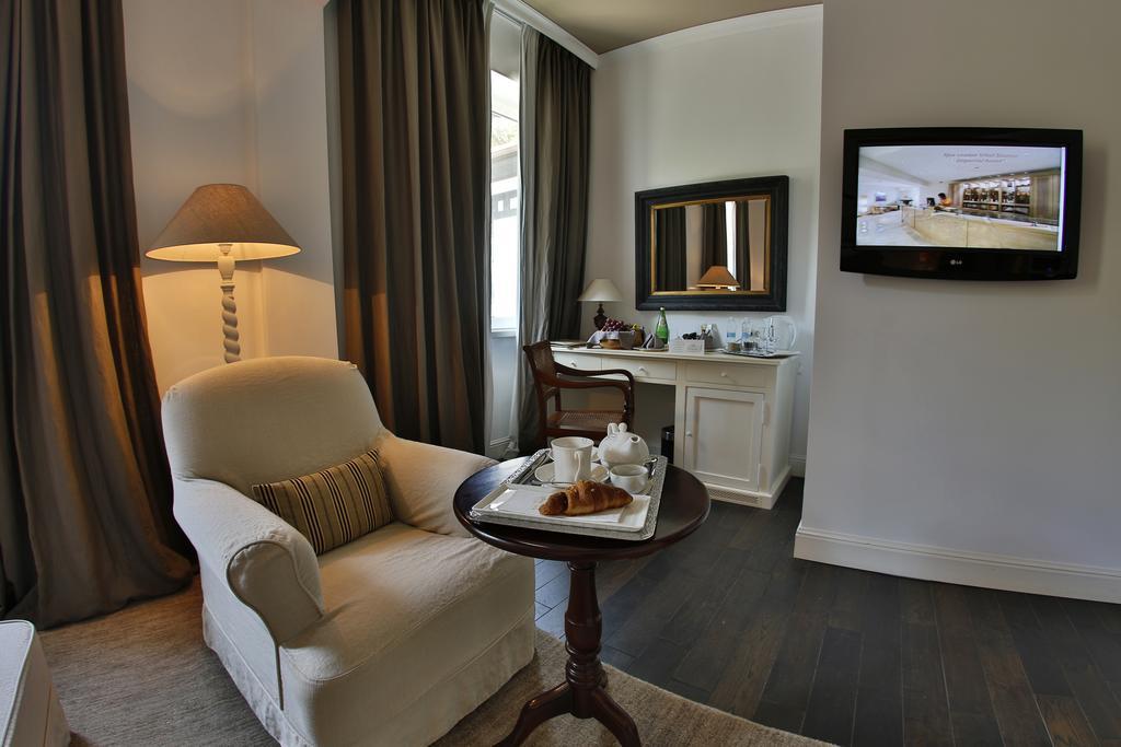 Hvd Boutique Hotel Oasis - Private Beach & Free Parking Goldstrand Exterior foto
